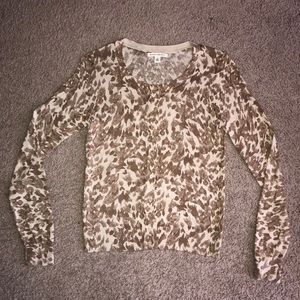 Women’s banana republic cardigan sweater medium